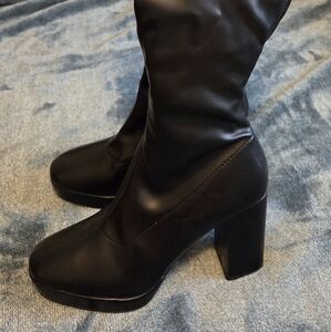MIA Black Heeled Boots with Sleek Leather Finish
